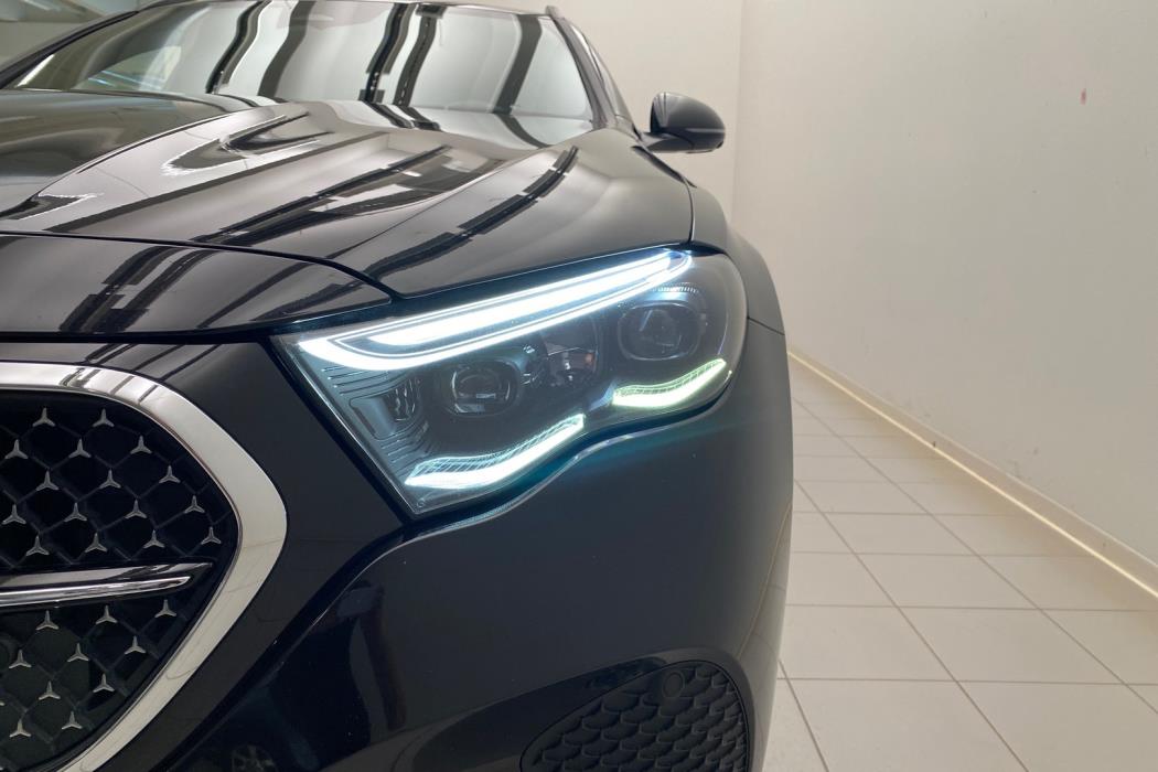 MERCEDES-BENZ E 2024