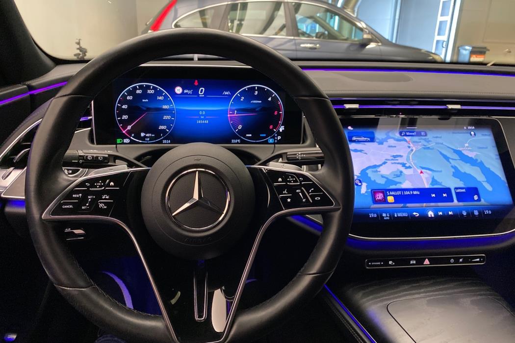 MERCEDES-BENZ E 2024