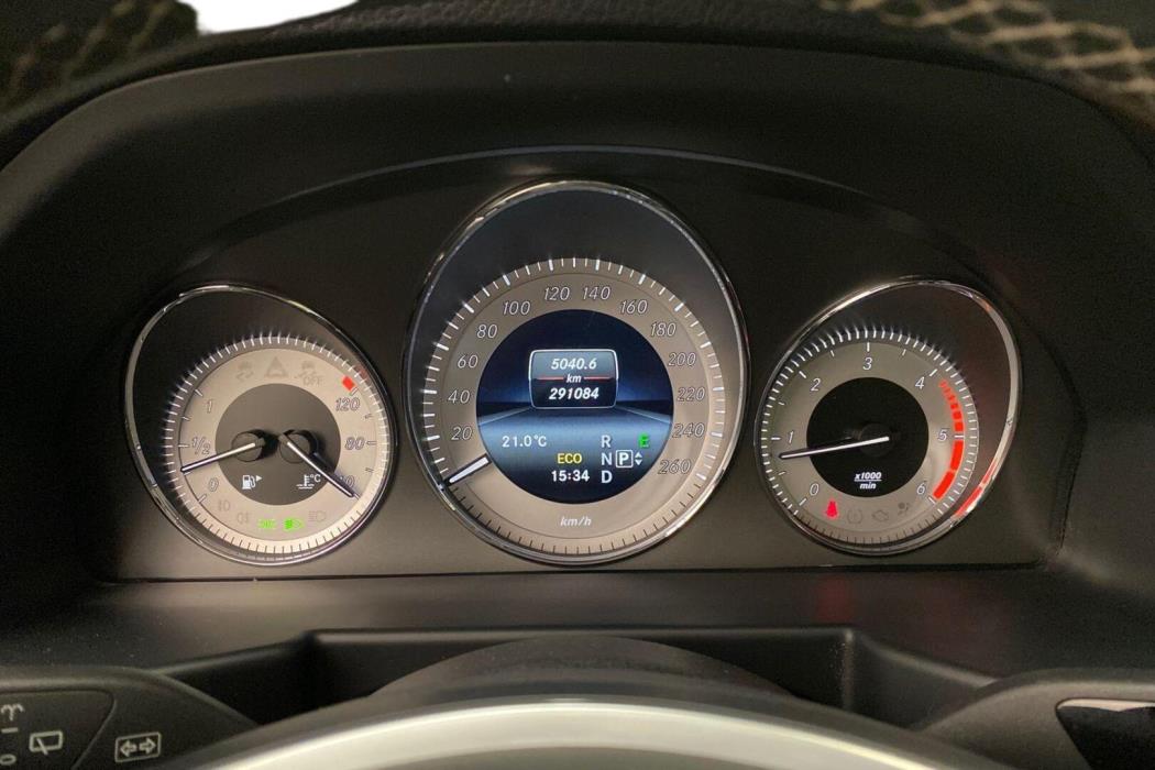 MERCEDES-BENZ GLK 2013