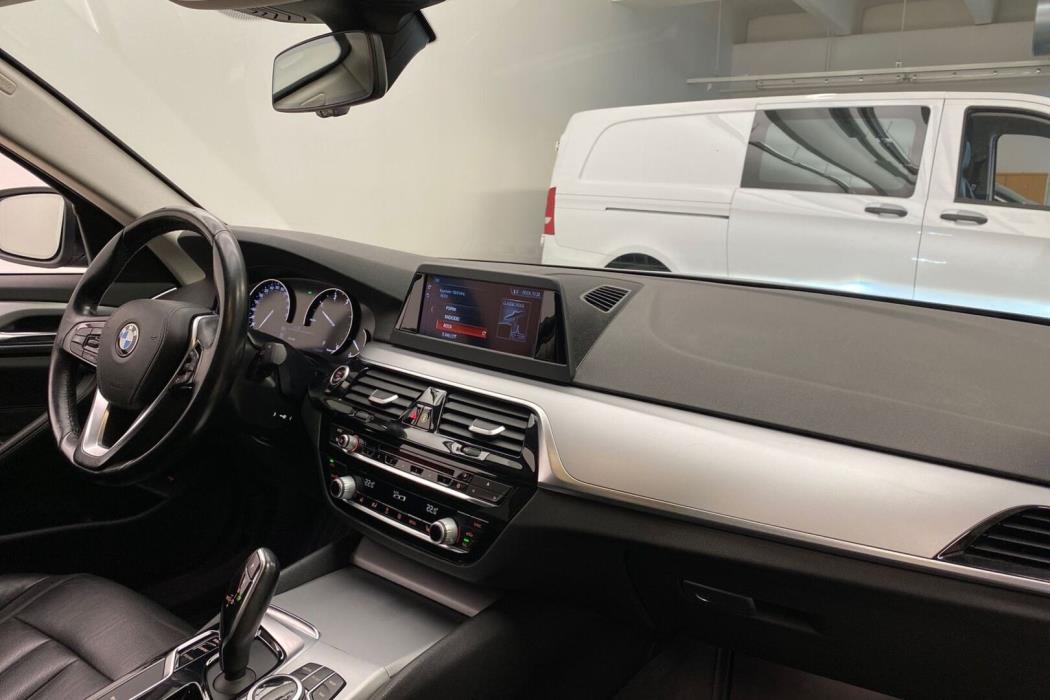 BMW 520 2018