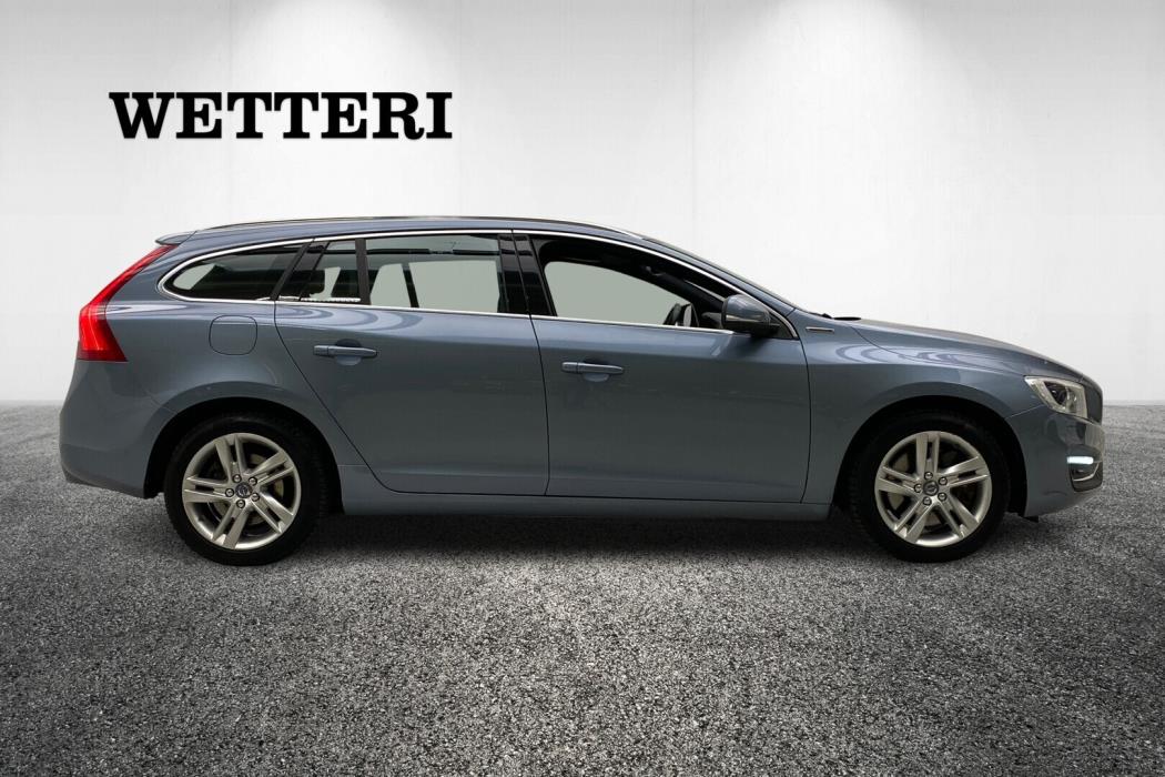 VOLVO V60 2018