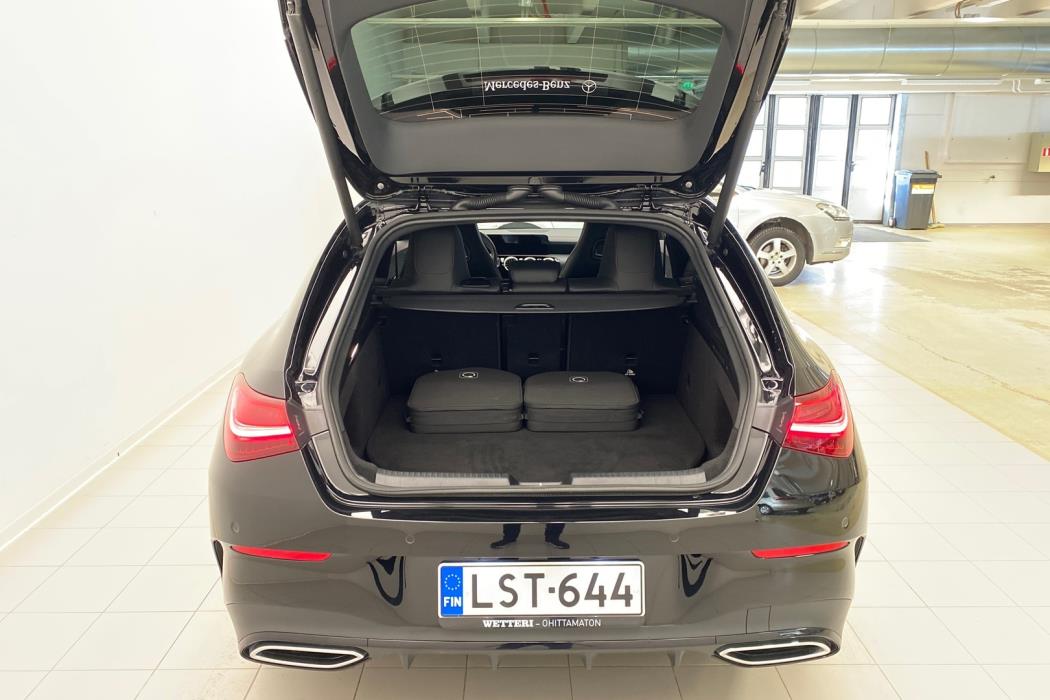 MERCEDES-BENZ CLA 2024