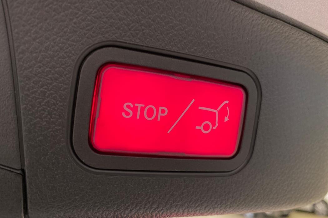 MERCEDES-BENZ GLA 2025