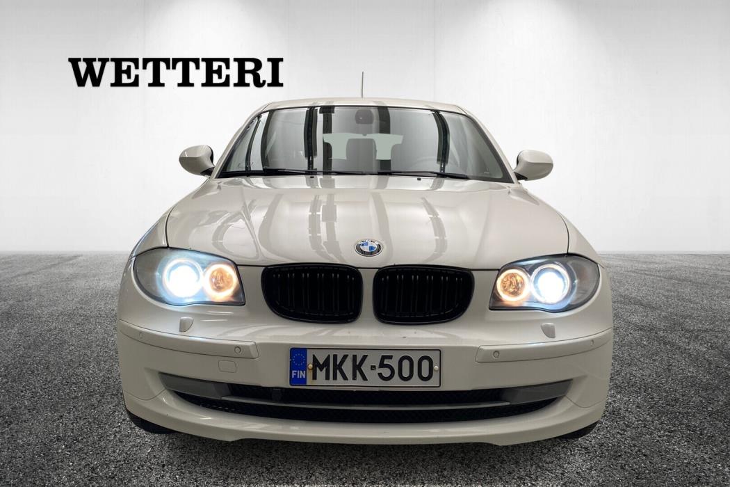 BMW 116 2011