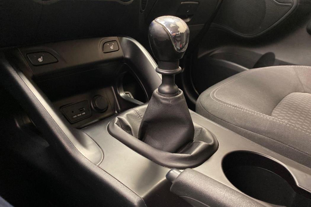 HYUNDAI ix35 2012