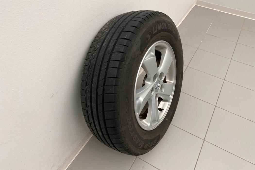 HYUNDAI ix35 2012