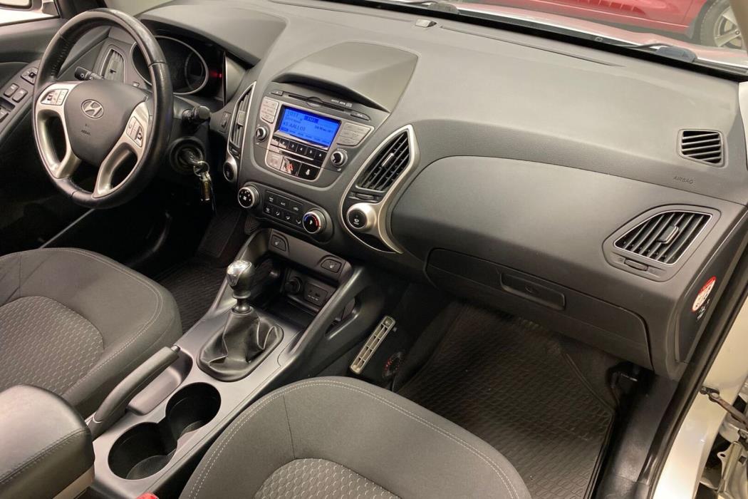 HYUNDAI ix35 2012