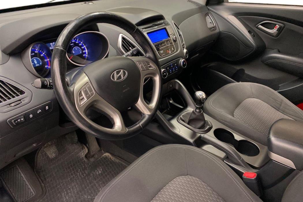 HYUNDAI ix35 2012
