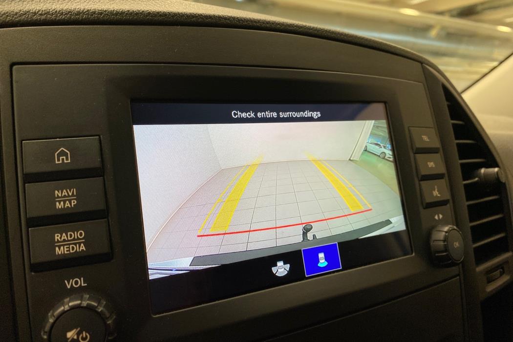 MERCEDES-BENZ Vito 2023