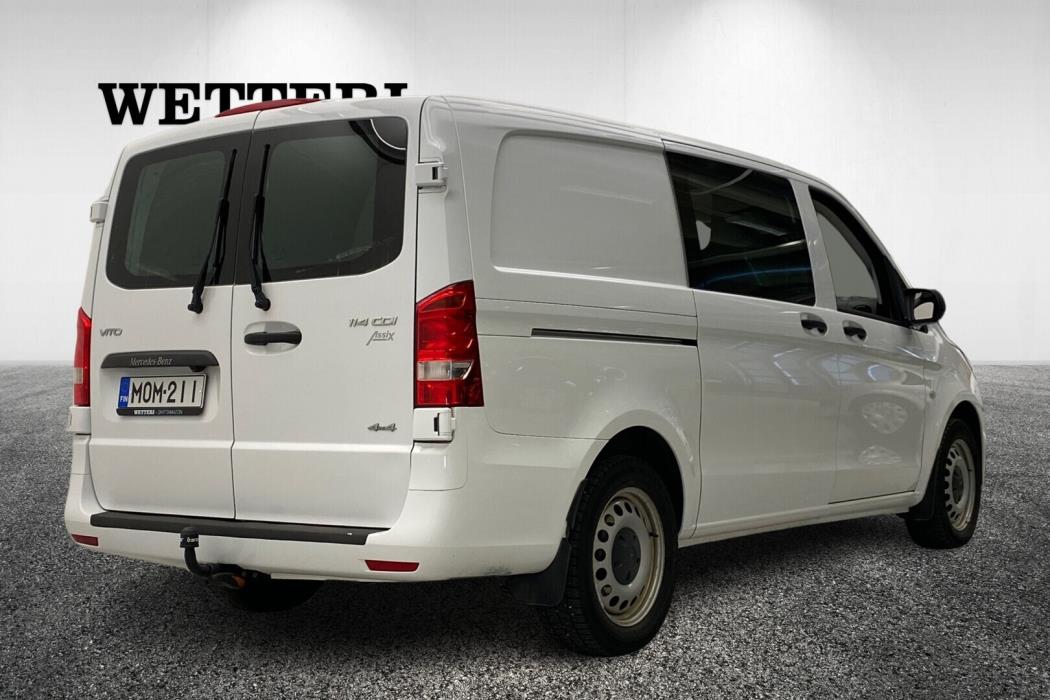 MERCEDES-BENZ Vito 2023