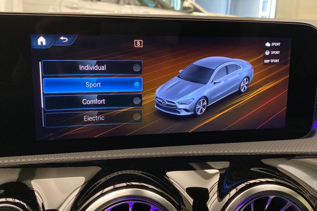 MERCEDES-BENZ CLA 2022