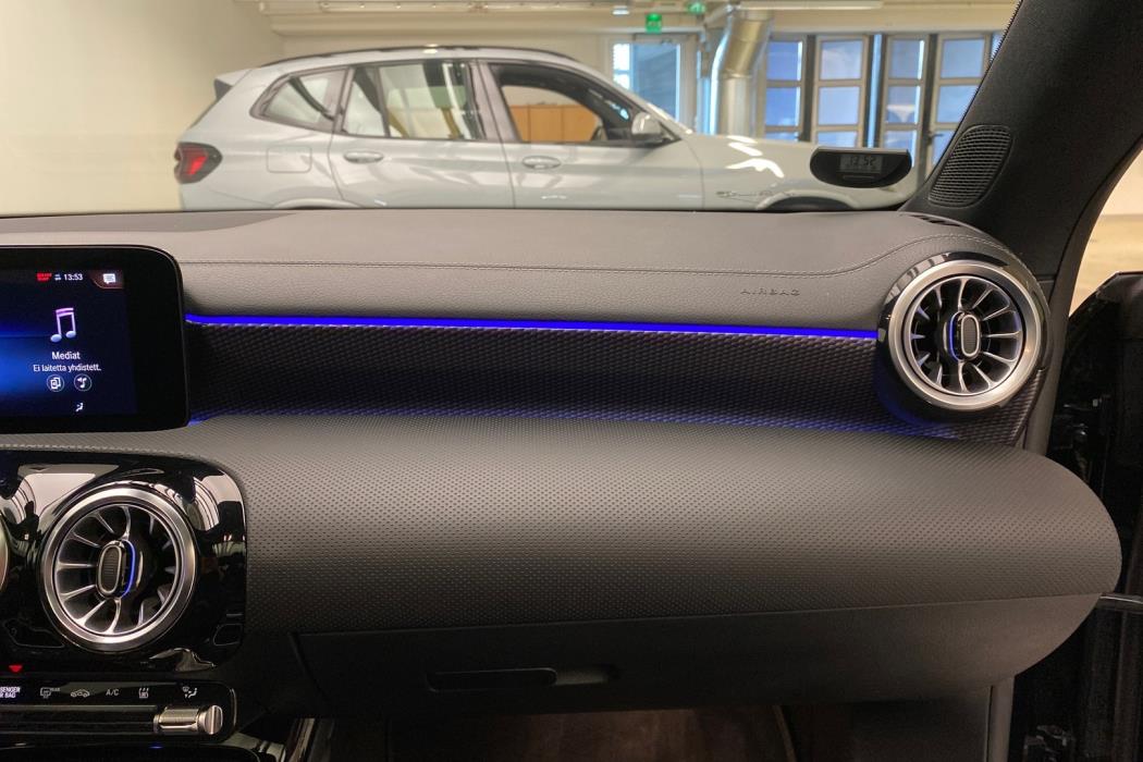 MERCEDES-BENZ CLA 2022