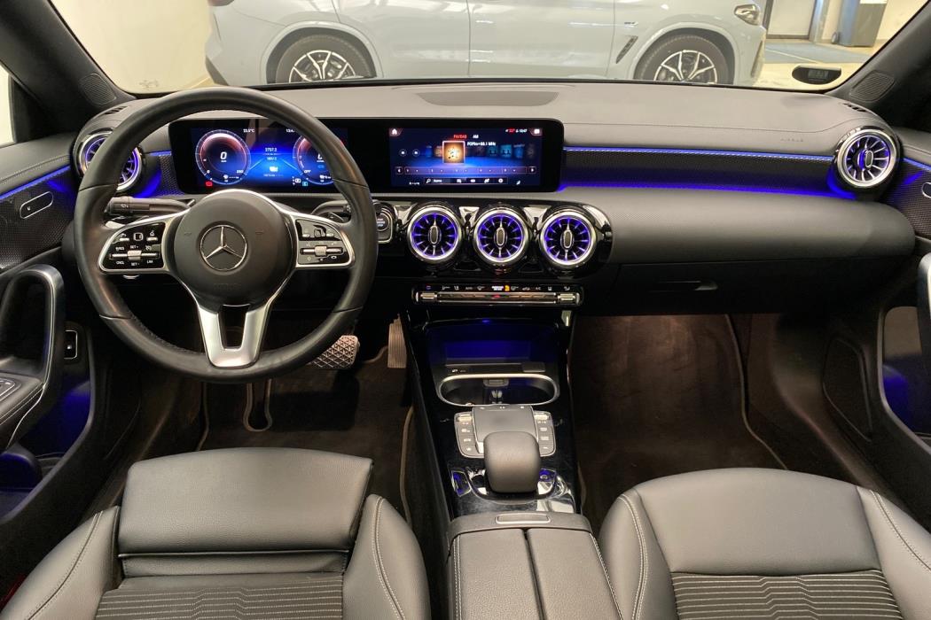 MERCEDES-BENZ CLA 2022