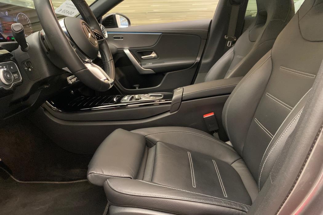 MERCEDES-BENZ CLA 2023
