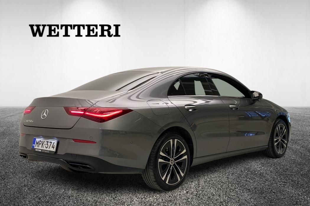 MERCEDES-BENZ CLA 2023