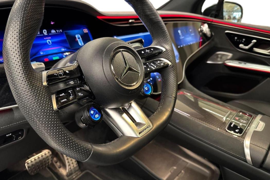 MERCEDES-BENZ EQE SUV 2023