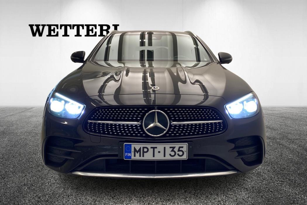 MERCEDES-BENZ E 2021