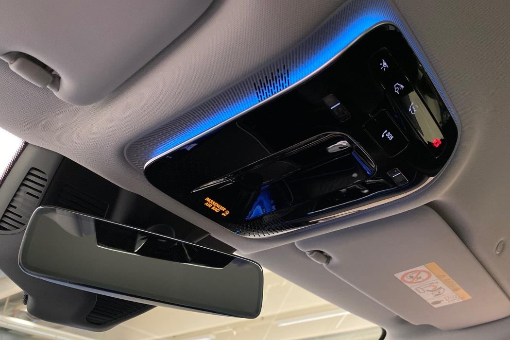 MERCEDES-BENZ E 2026