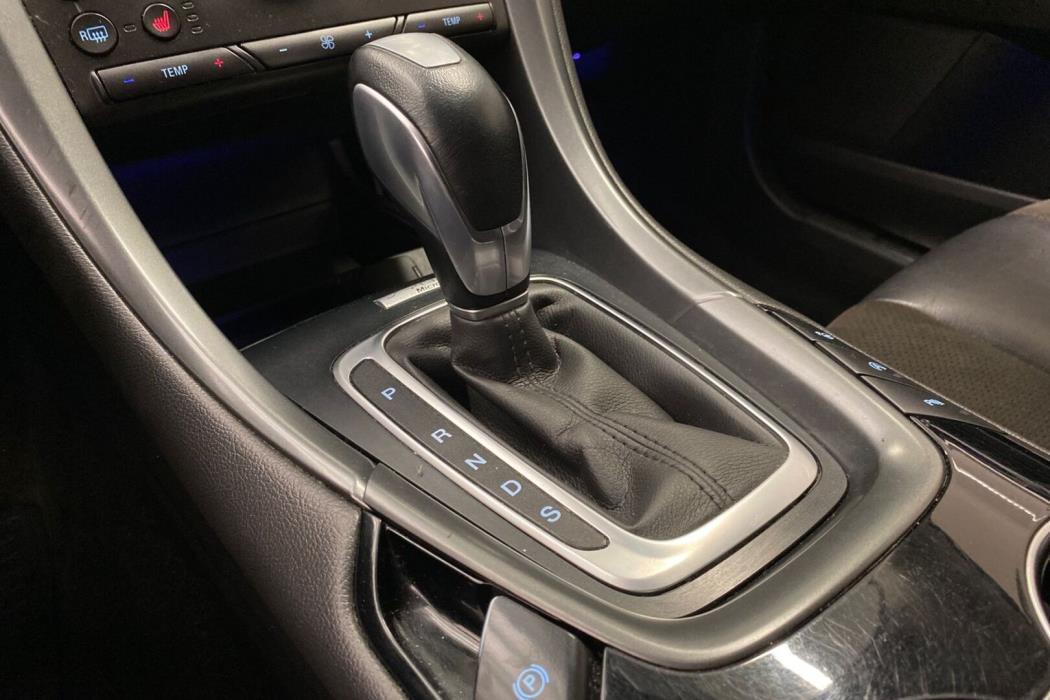 FORD Mondeo 2016