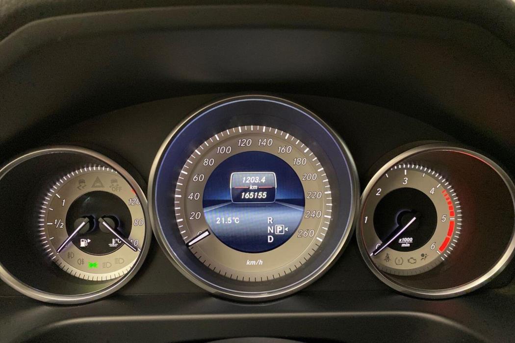 MERCEDES-BENZ E 2014