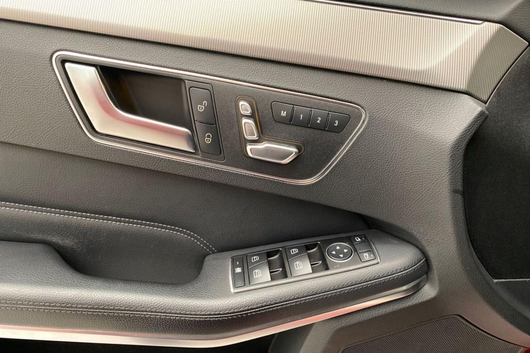 MERCEDES-BENZ E 2014