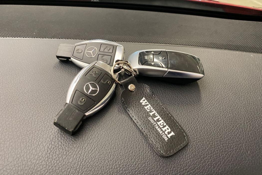 MERCEDES-BENZ E 2014
