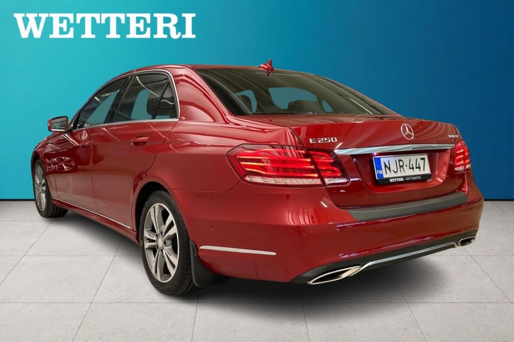 MERCEDES-BENZ E 2014