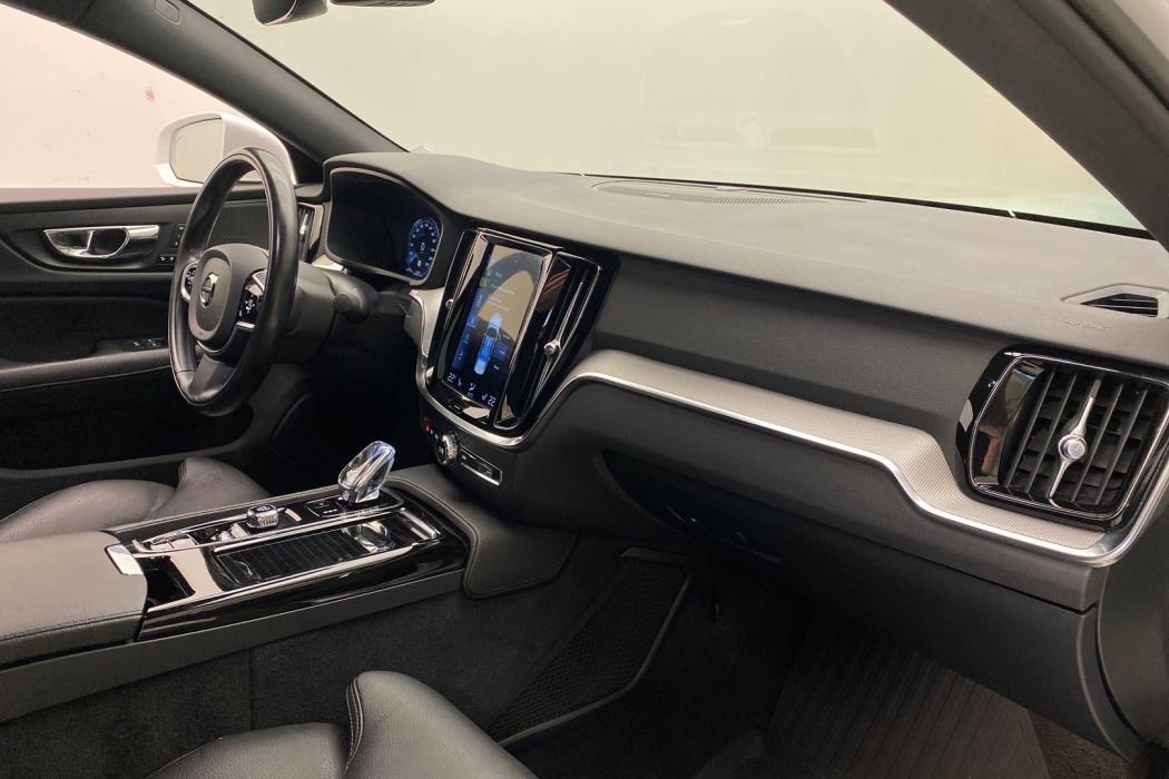 VOLVO S60 2019