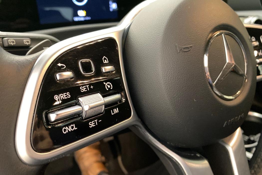 MERCEDES-BENZ CLA 2022