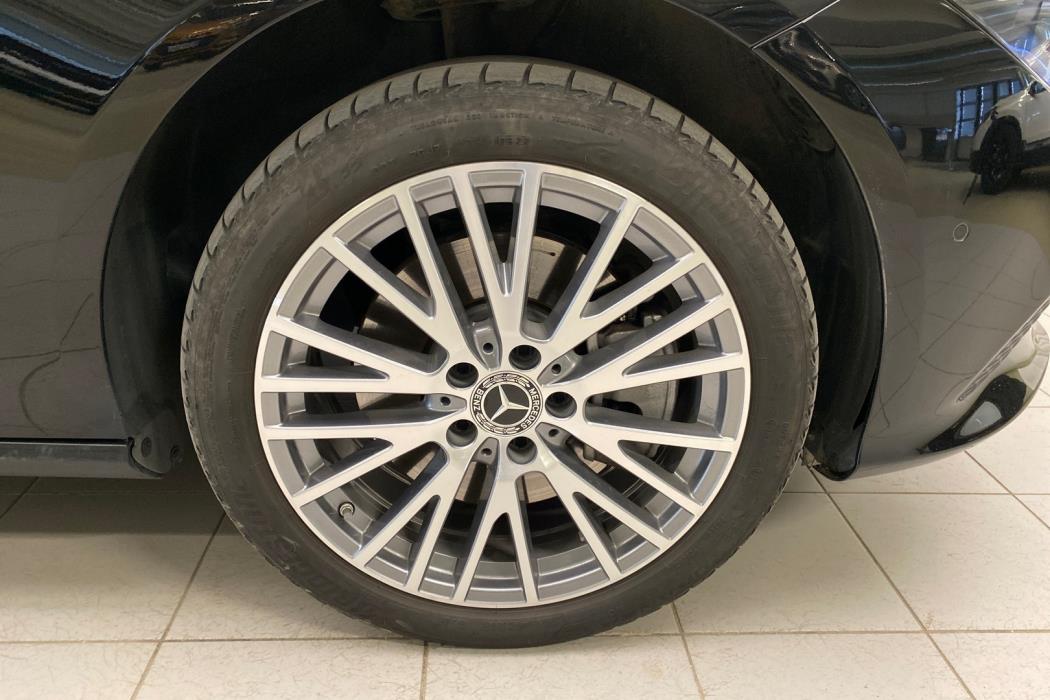 MERCEDES-BENZ CLA 2022