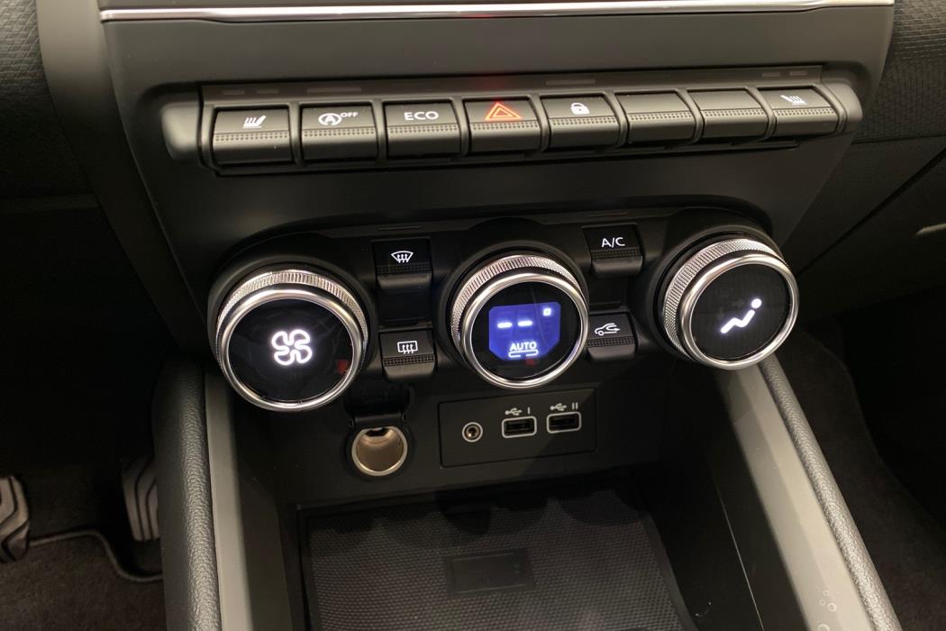 MITSUBISHI Colt 2025