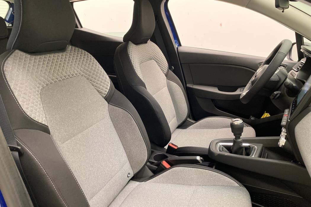 MITSUBISHI Colt 2025