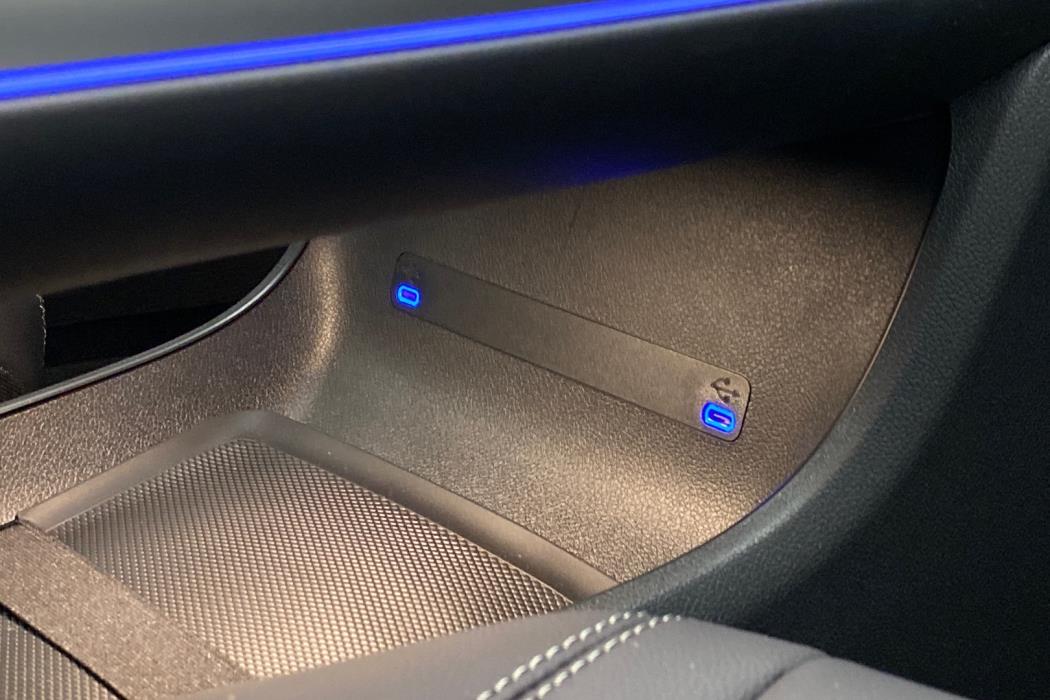 MERCEDES-BENZ CLA 2025