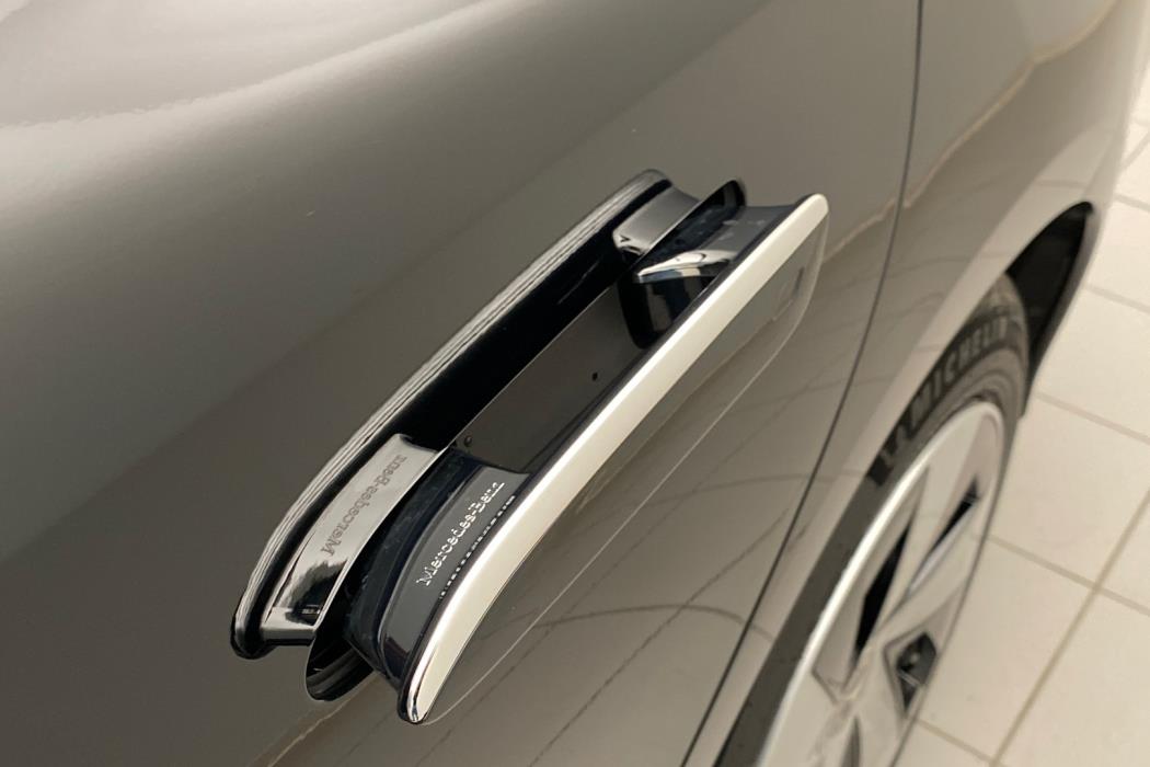 MERCEDES-BENZ CLA 2025