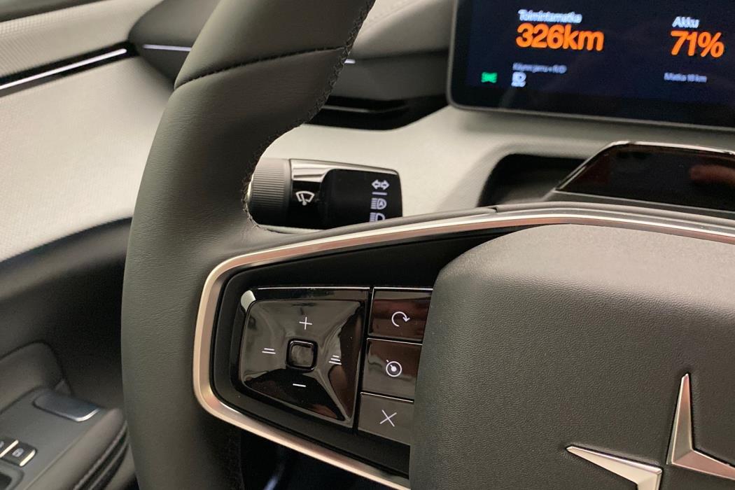 POLESTAR 4 2026
