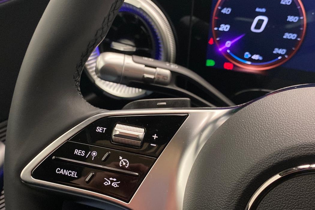 MERCEDES-BENZ GLC 2026