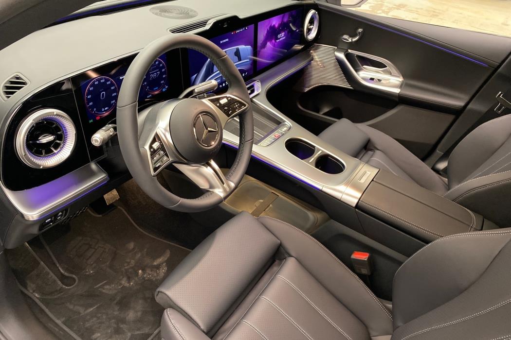 MERCEDES-BENZ GLC 2026