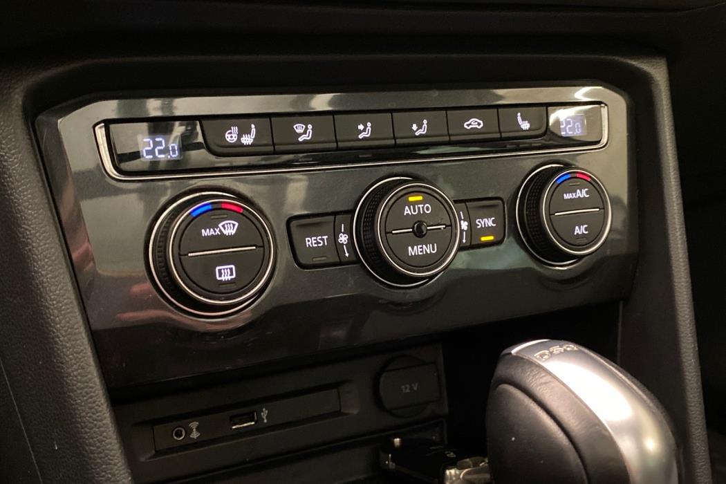 VOLKSWAGEN Tiguan 2017