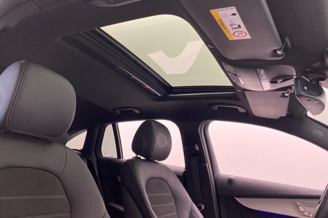 MERCEDES-BENZ EQC 2021