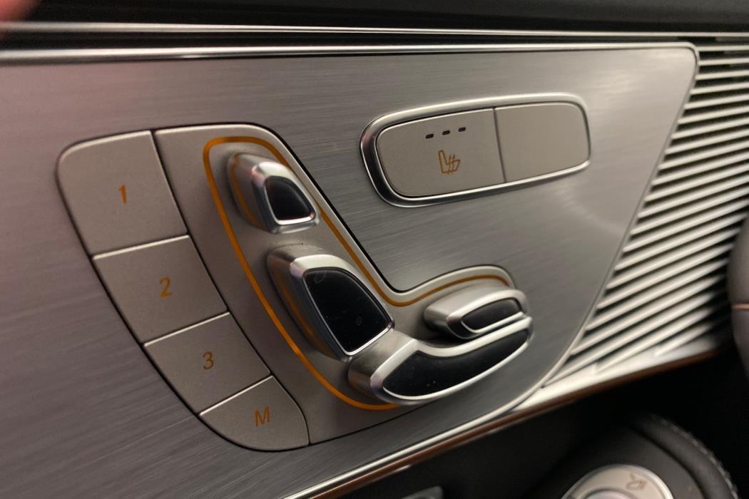 MERCEDES-BENZ EQC 2021