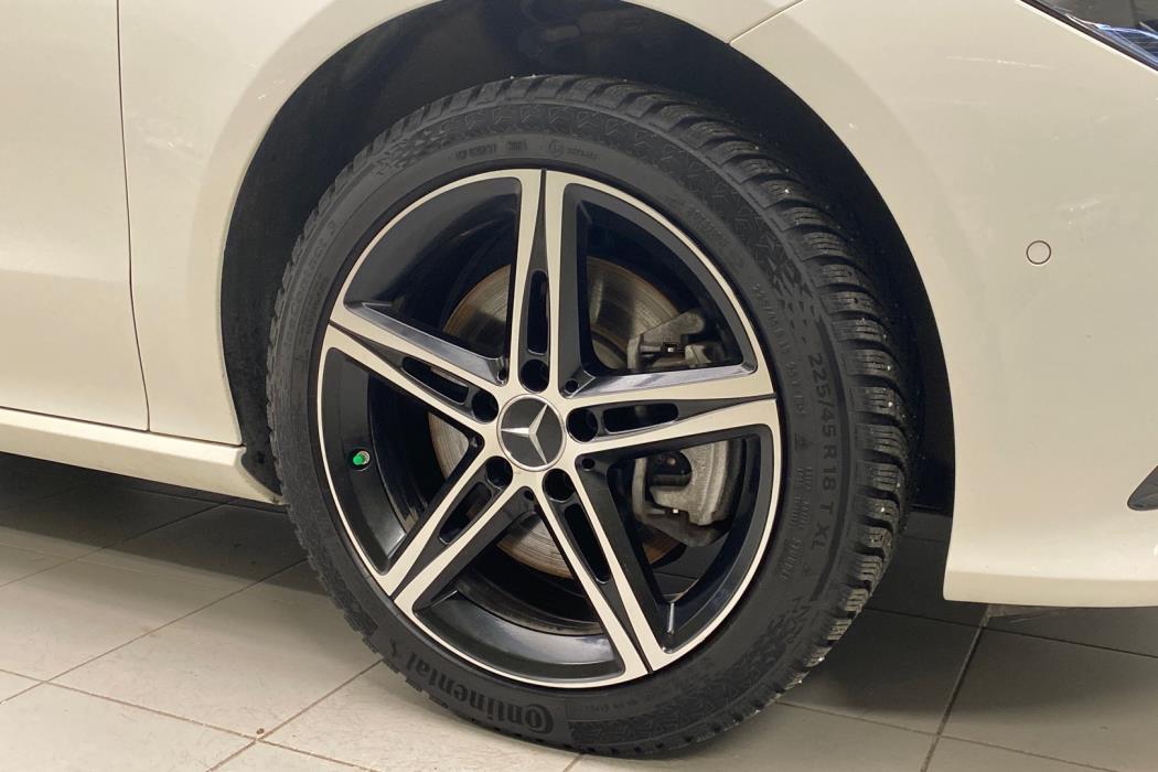 MERCEDES-BENZ CLA 2021