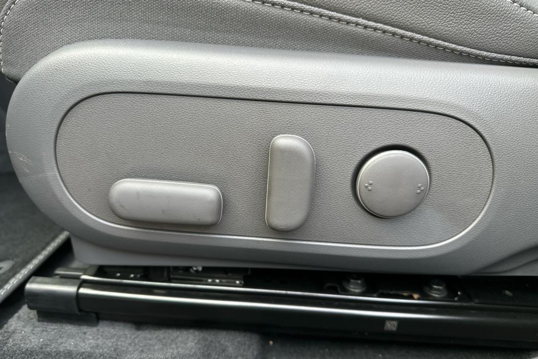 HYUNDAI KONA Electric 2024