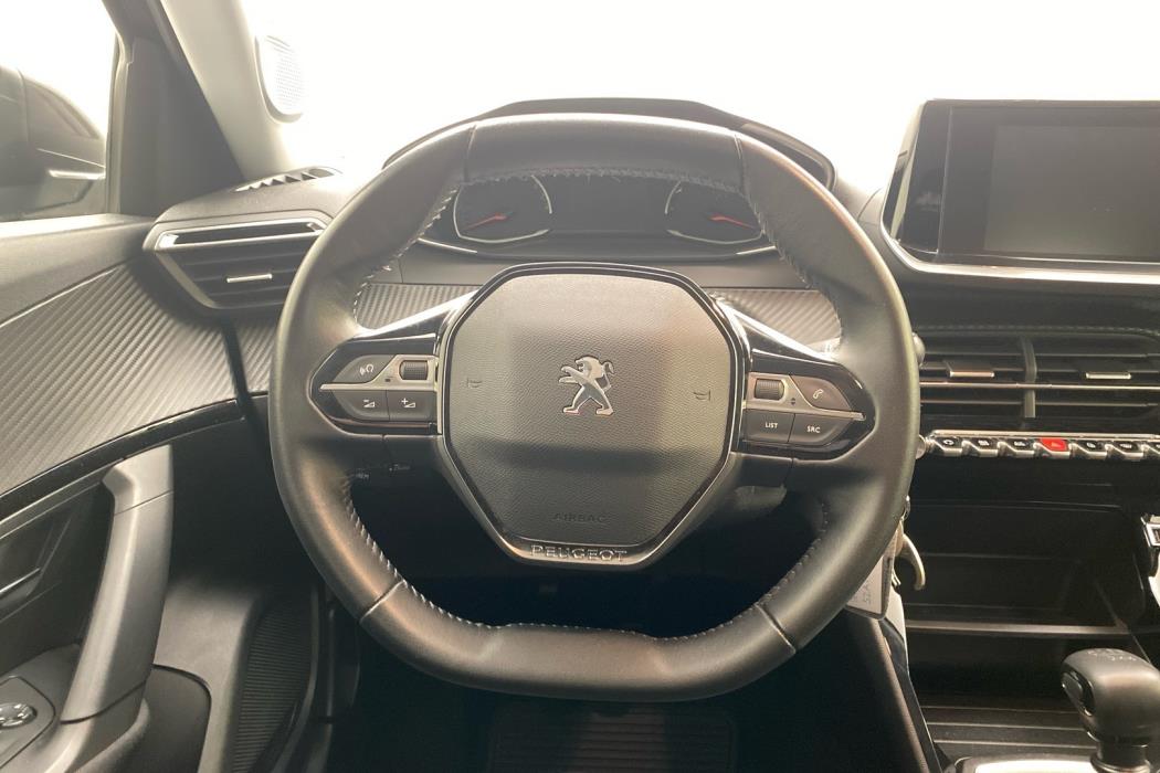 PEUGEOT 2008 2021