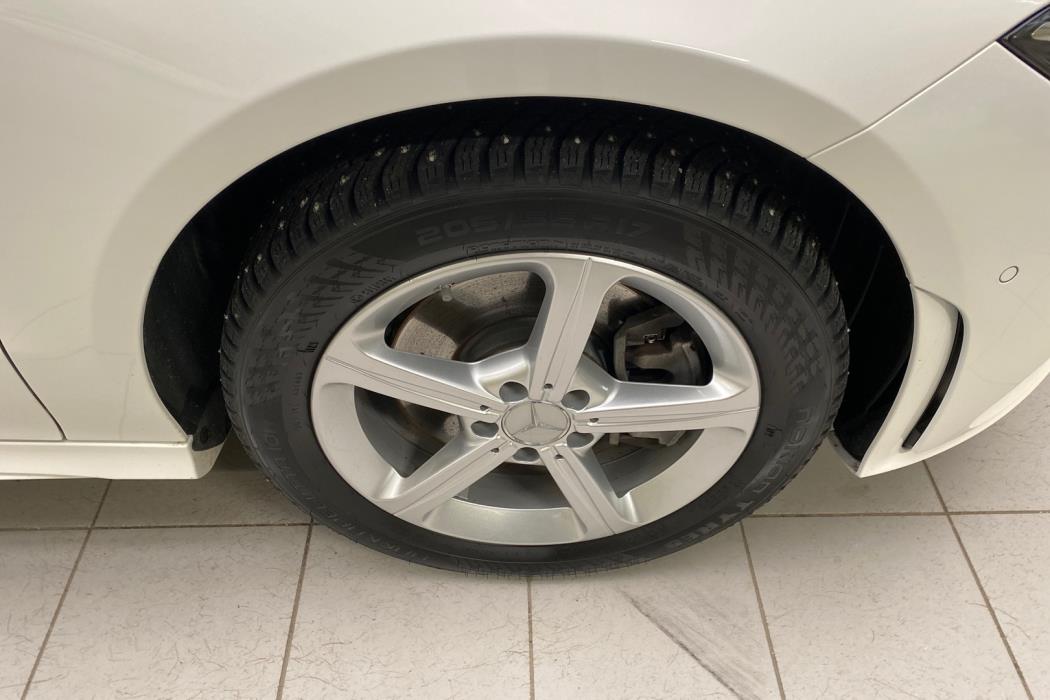 MERCEDES-BENZ CLA 2021