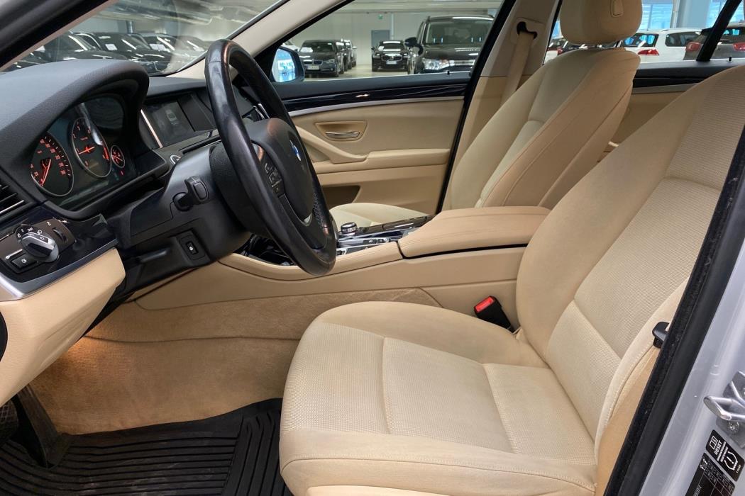 BMW 520 2015