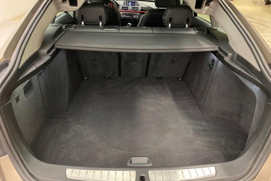 BMW 320 Gran Turismo 2014