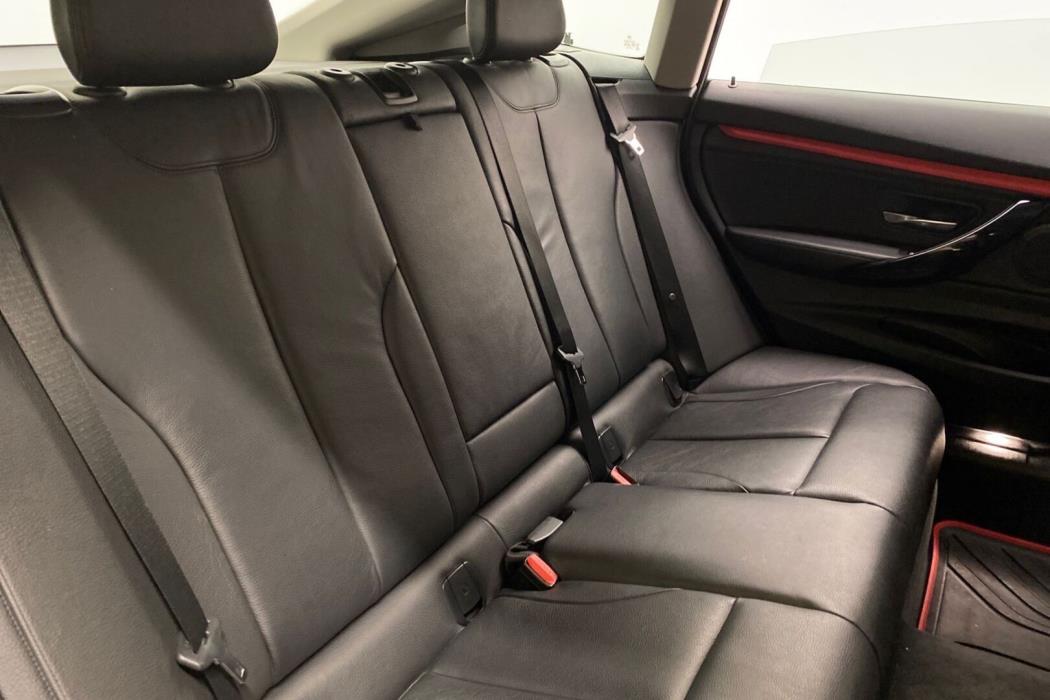 BMW 320 Gran Turismo 2014