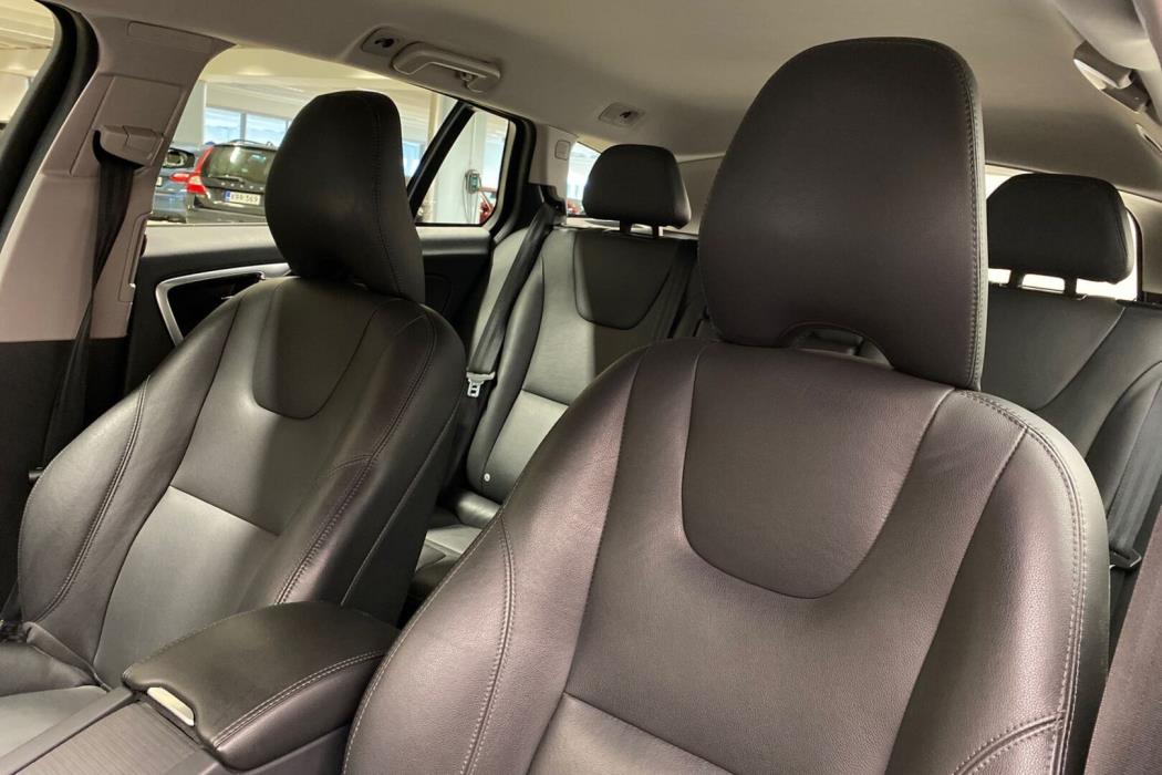 VOLVO V60 Cross Country 2018