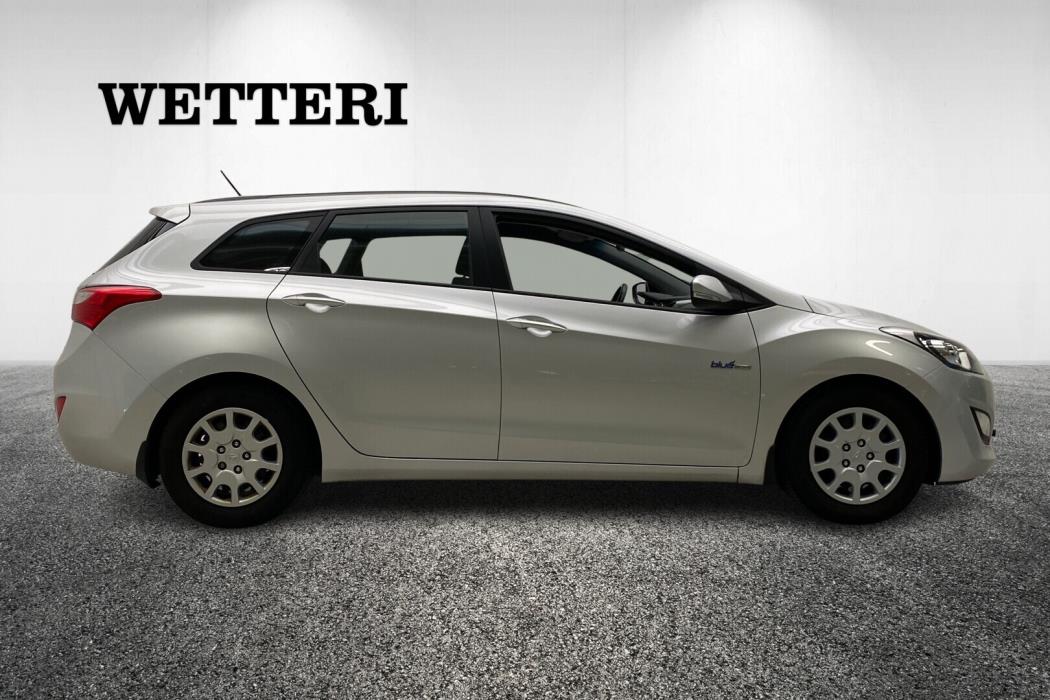 HYUNDAI i30 Wagon 2013
