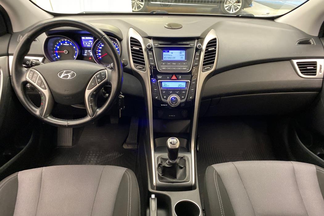 HYUNDAI i30 Wagon 2013